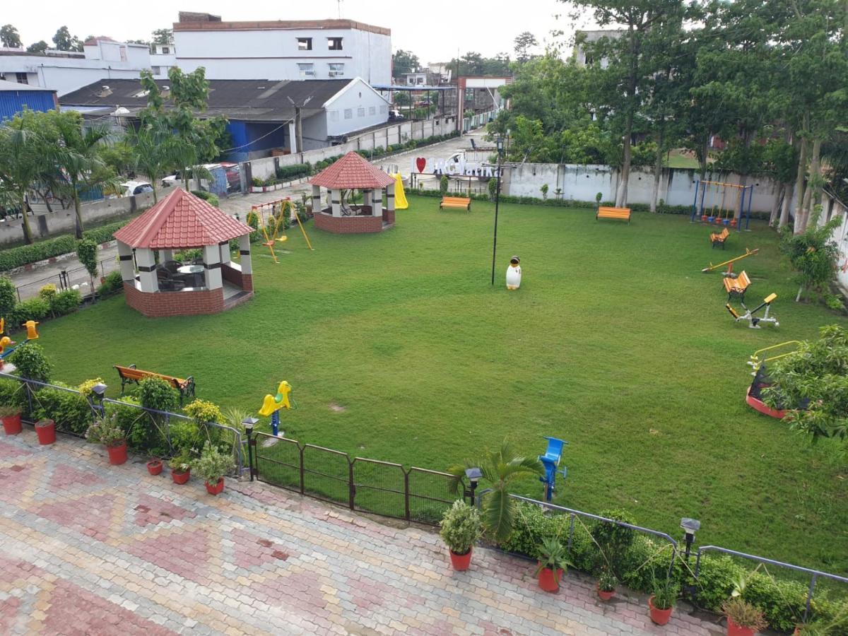 Hotel Shree R.C.Vatika Motihari Exterior foto